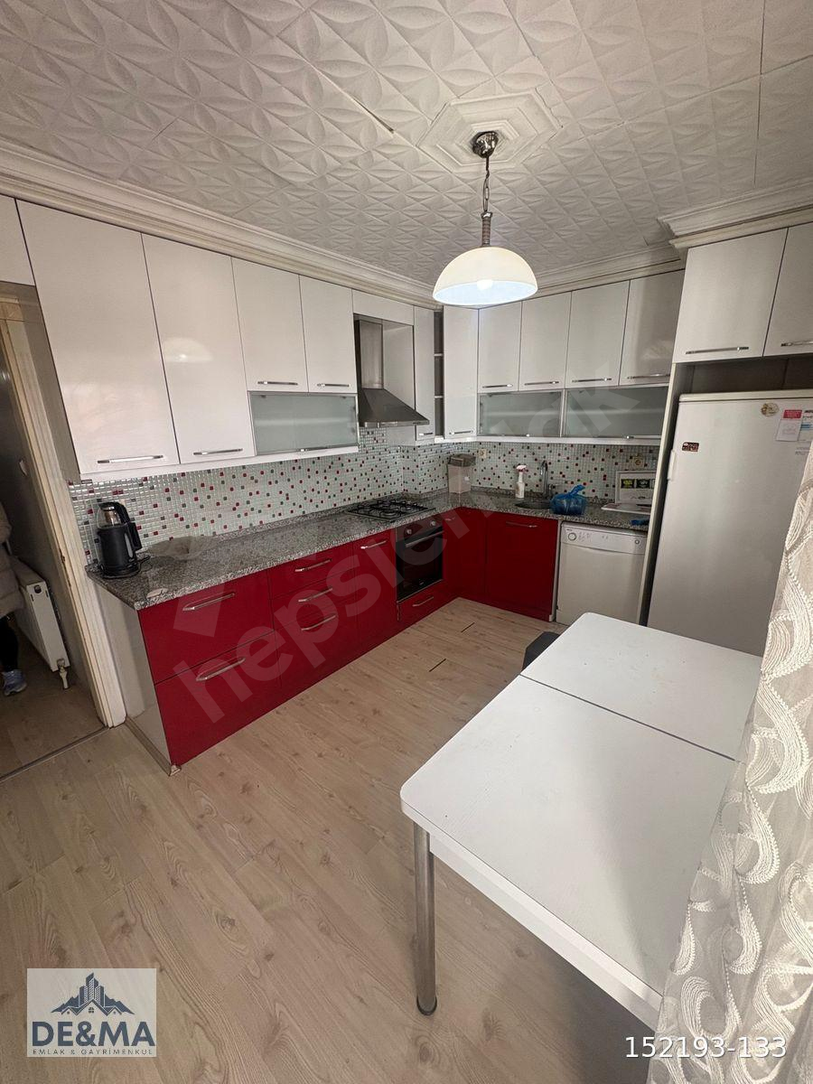KURUDERE CADDESİ ÜZERİ EŞYALI 3+1 FIRSAT DAİRE