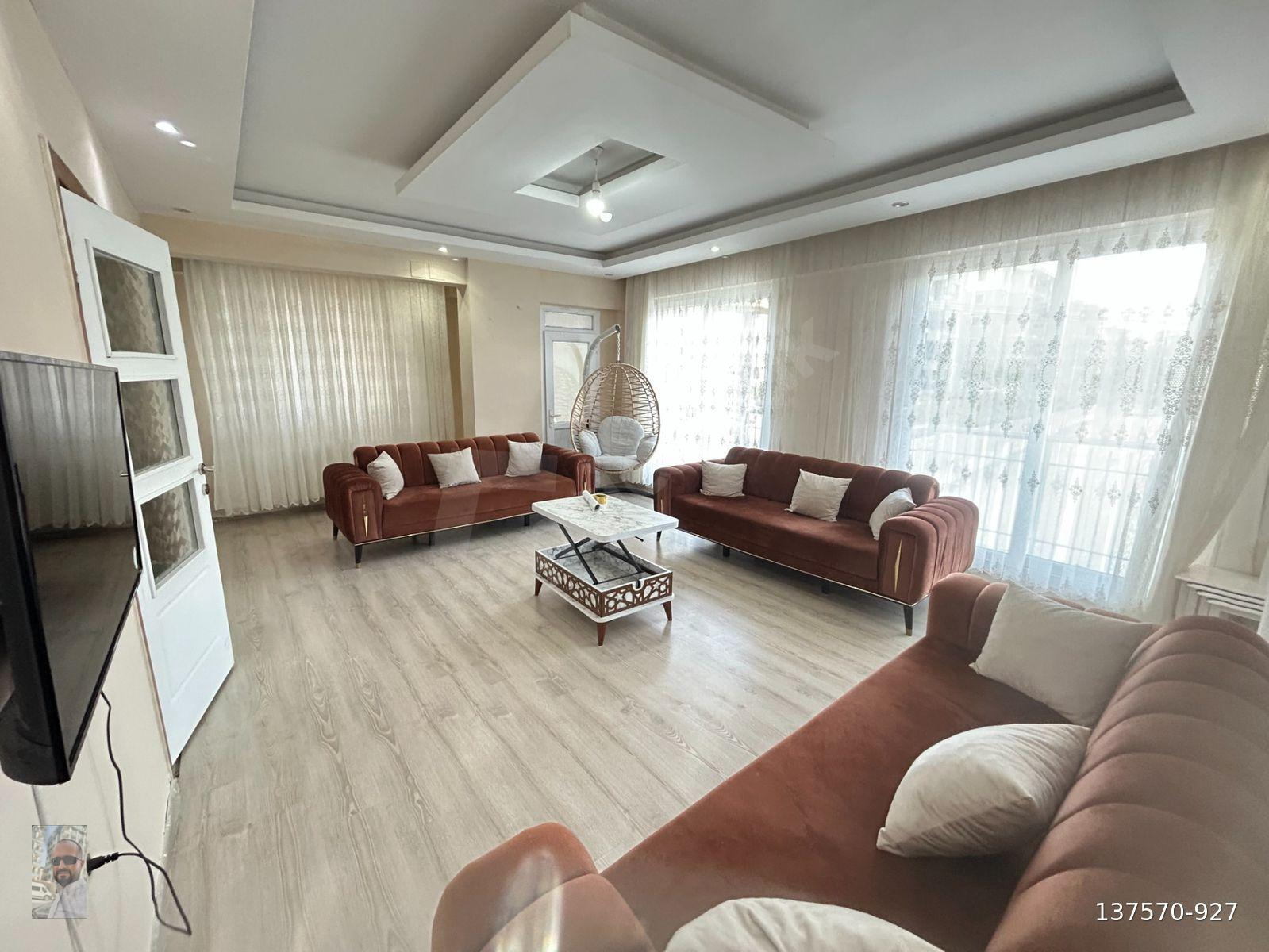 AKASYA DA 500 KONUTLAR YANINDA HER KAT TEK DAİRE 160 m2 ASANSÖRLÜ DOĞAL GAZLI SATILIK DAİRE