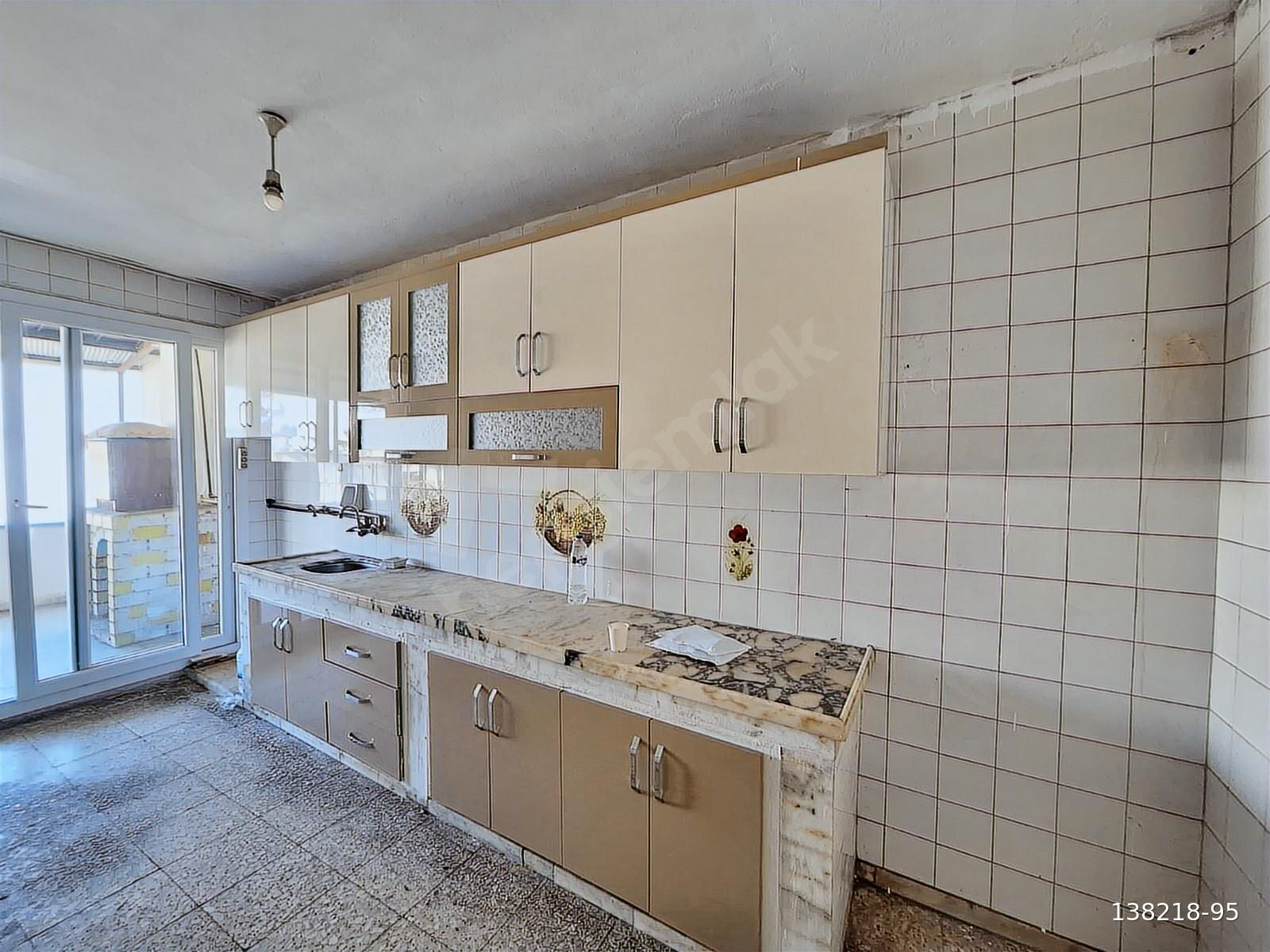 MEVA'DAN MERKEZİ KONUMDA FERAH CEPHE GENİŞ TERAS KEYFİ 3+1 DAİRE