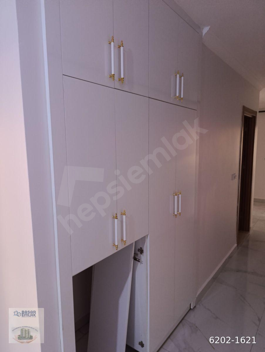 BAŞAR EMLAK'tan SATILIK 3+1 DAİRE