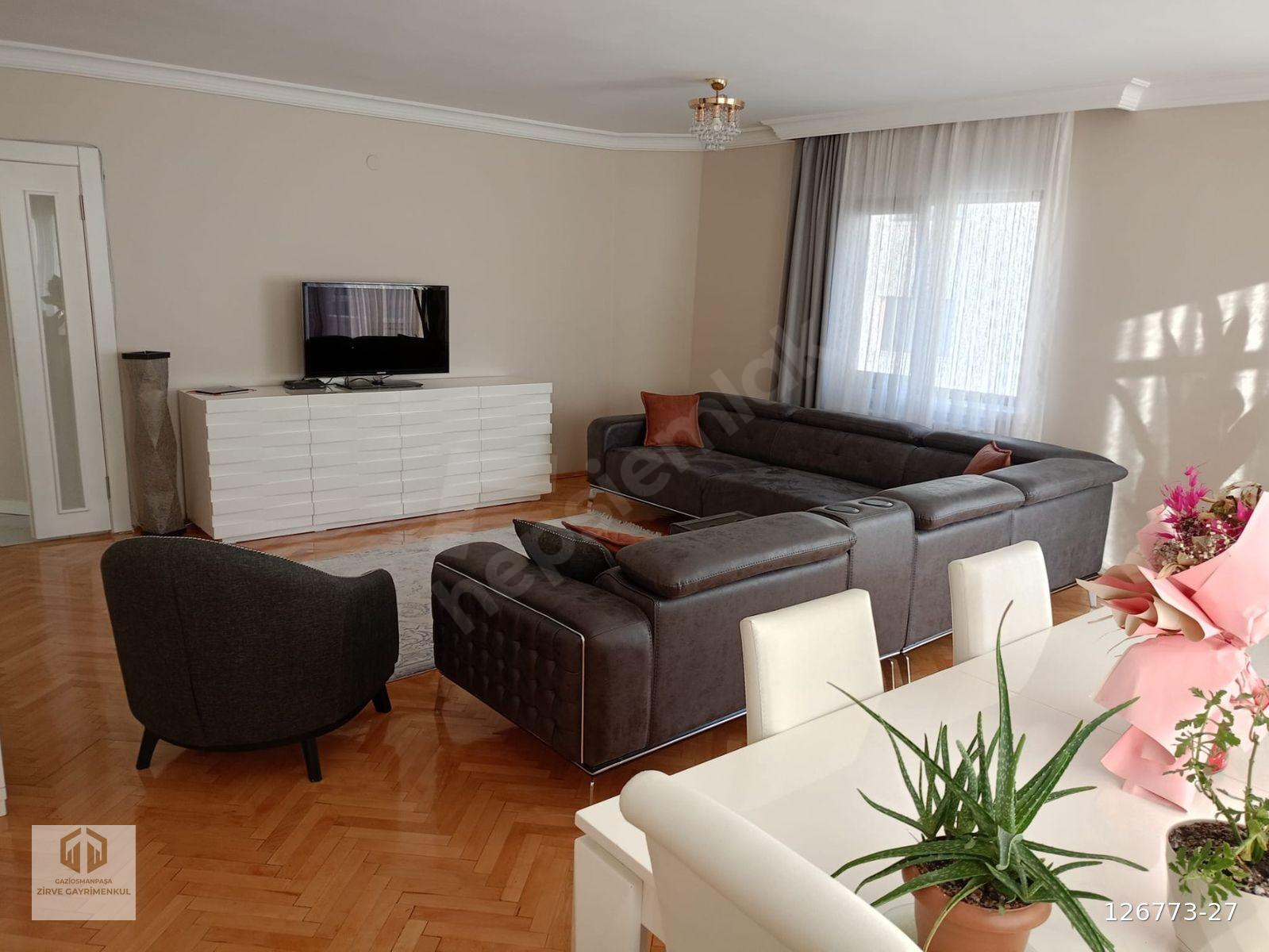 Murat Sitesi'nde Lüks Eşyalı , Ankara Manzaralı Kiralık Daire