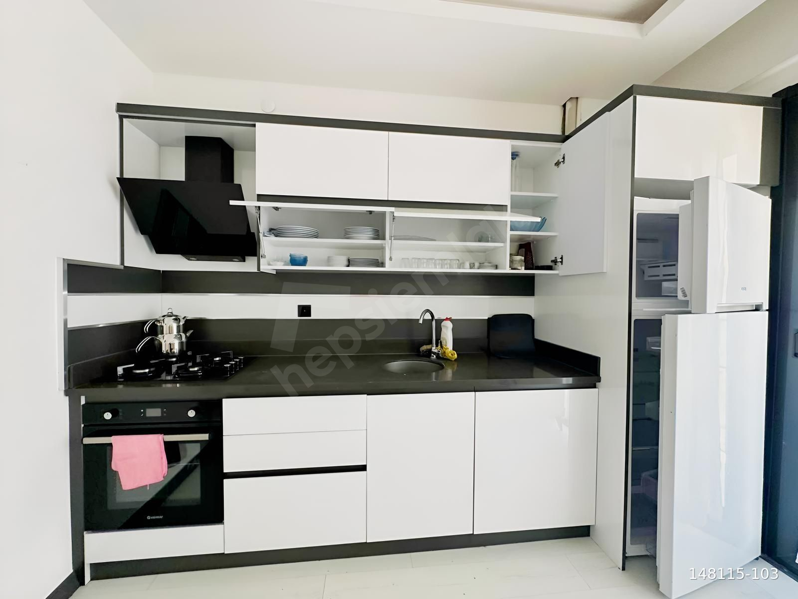 AYAZ'DAN MEŞELİK MAHALLESİNDE KİRALIK 2+1 EŞYALI DAİRE