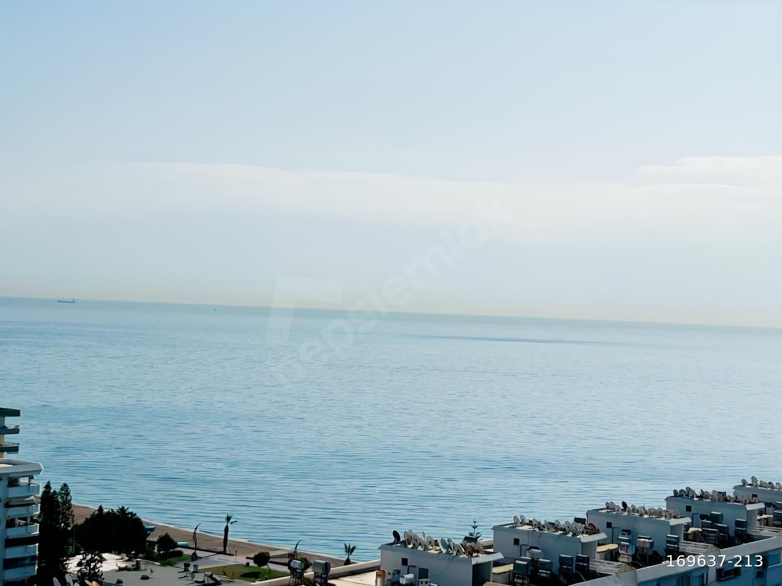 D&S DEN MEZİTLİ MENDERES MH SOLİ SAHİL SİTESİ 3+1 KİRALIK DAİRE