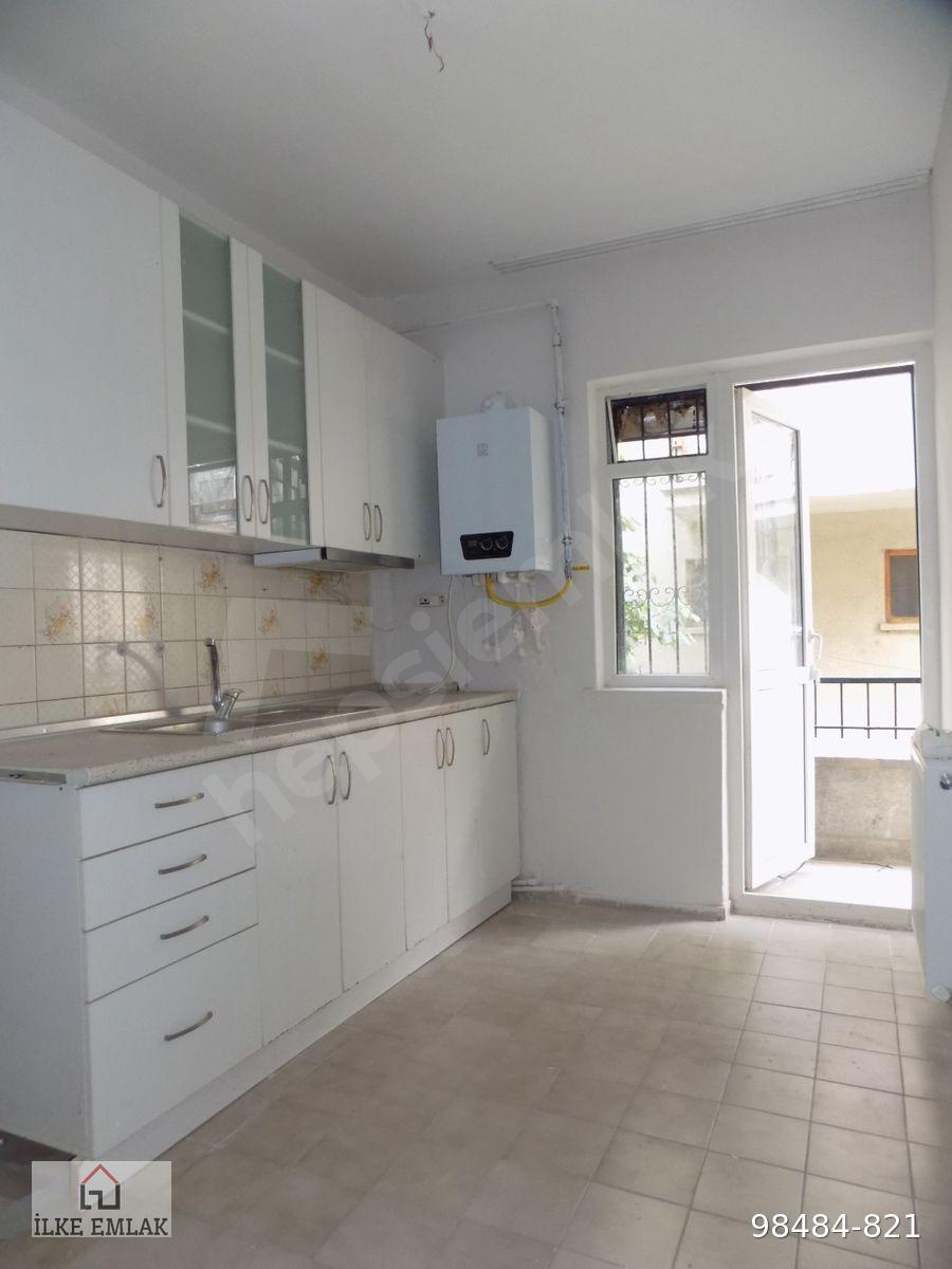SUBAYEVLERİ İLKE EMLAK'TAN 3+1 METRO YAKINI YAPILI KİRALIK DAİRE