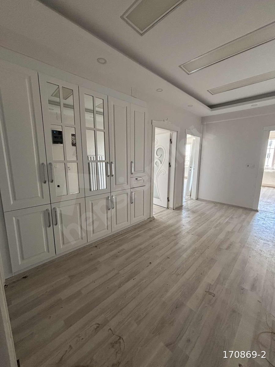 ADEN EMLAK'TAN MERKEZİ KONUMDA SATILIK DAİRE