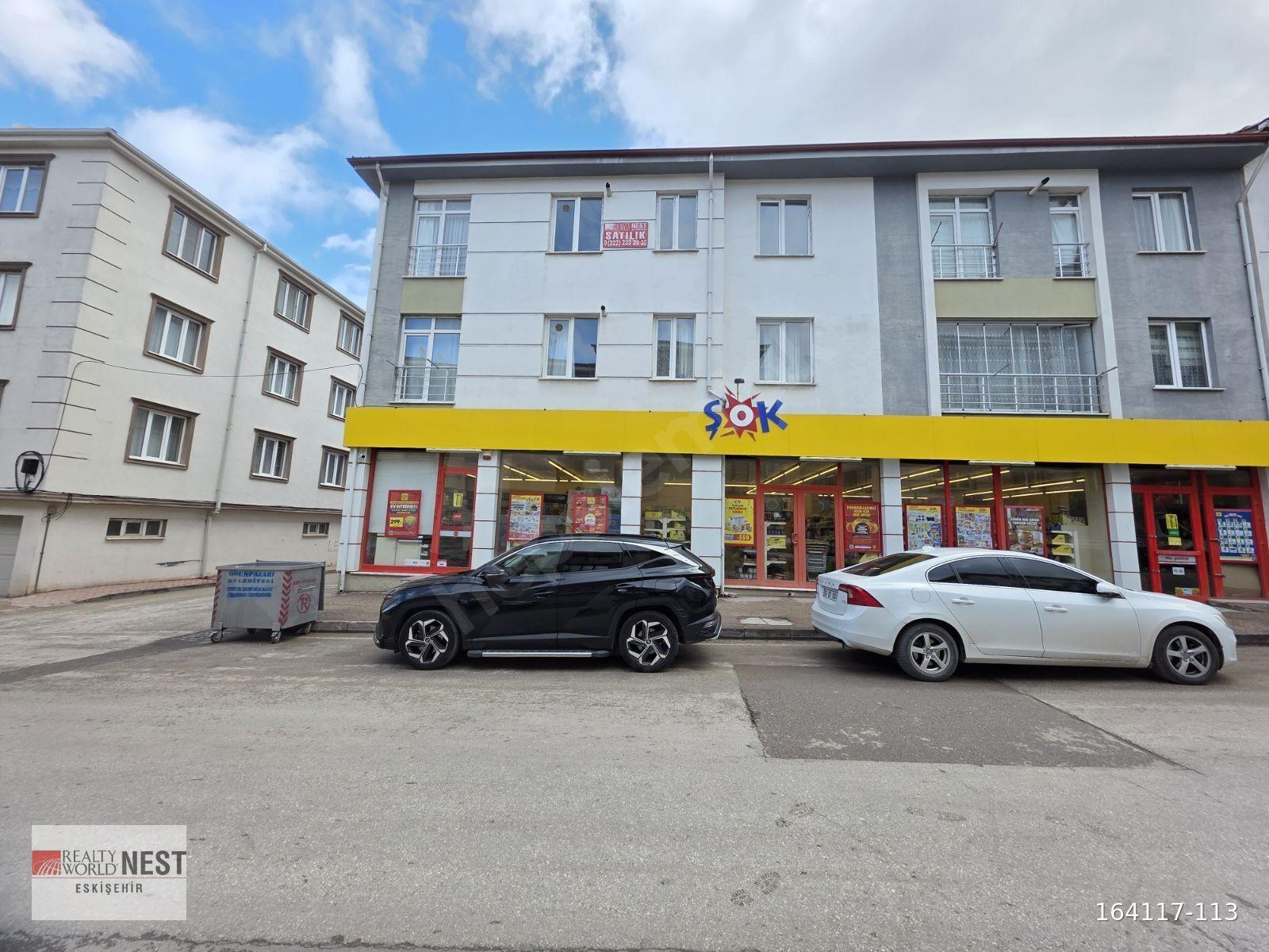 RW NESTTEN KAPLANLI CADDESİNDE AYRI MUTFAK ÖN CEPHE SATILIK 1+1