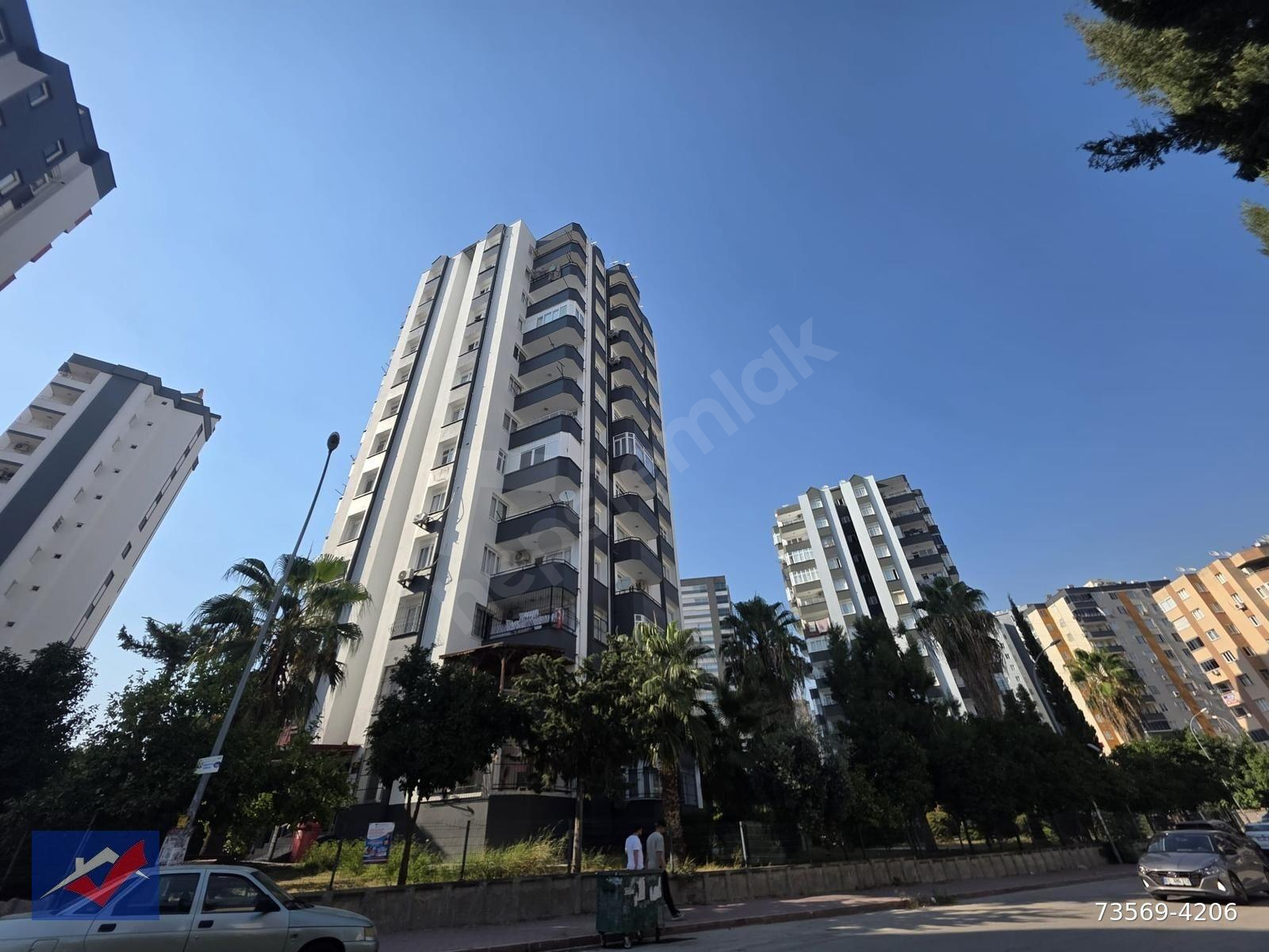 T.BAŞI BLV.YÜRÜME MESAFESİNDE SİTE İÇİNDE MASRAFSIZ GENİŞ M2 3+1
