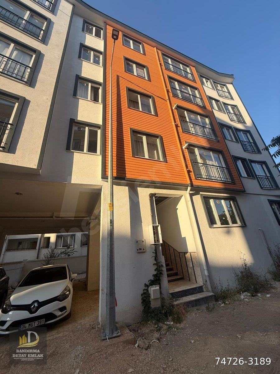 BANDIRMA PAŞAMESCİT KURTULUŞ CADDESİNE YAKIN KİRALIK 2+1 DAİRE