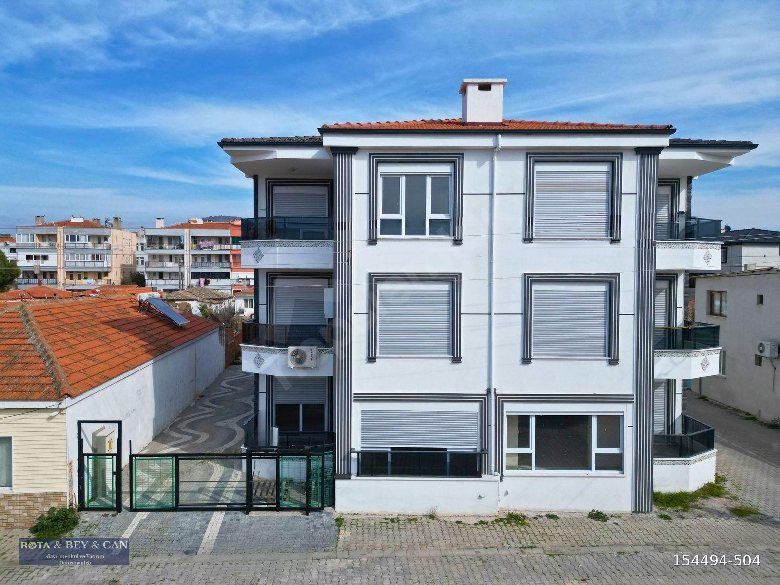 ROTA'DAN | PREMIUM 2+1 DAİRE | DENİZE 3 KM | ARA KAT | BALKONLU