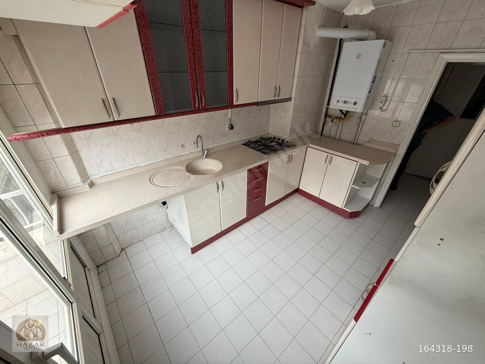 AYVALI_KAPALI_PAZAR_KARŞISI_6+1_BÜYÜK_AİLEYE_UYGUN_KİRALIK_DAİRE