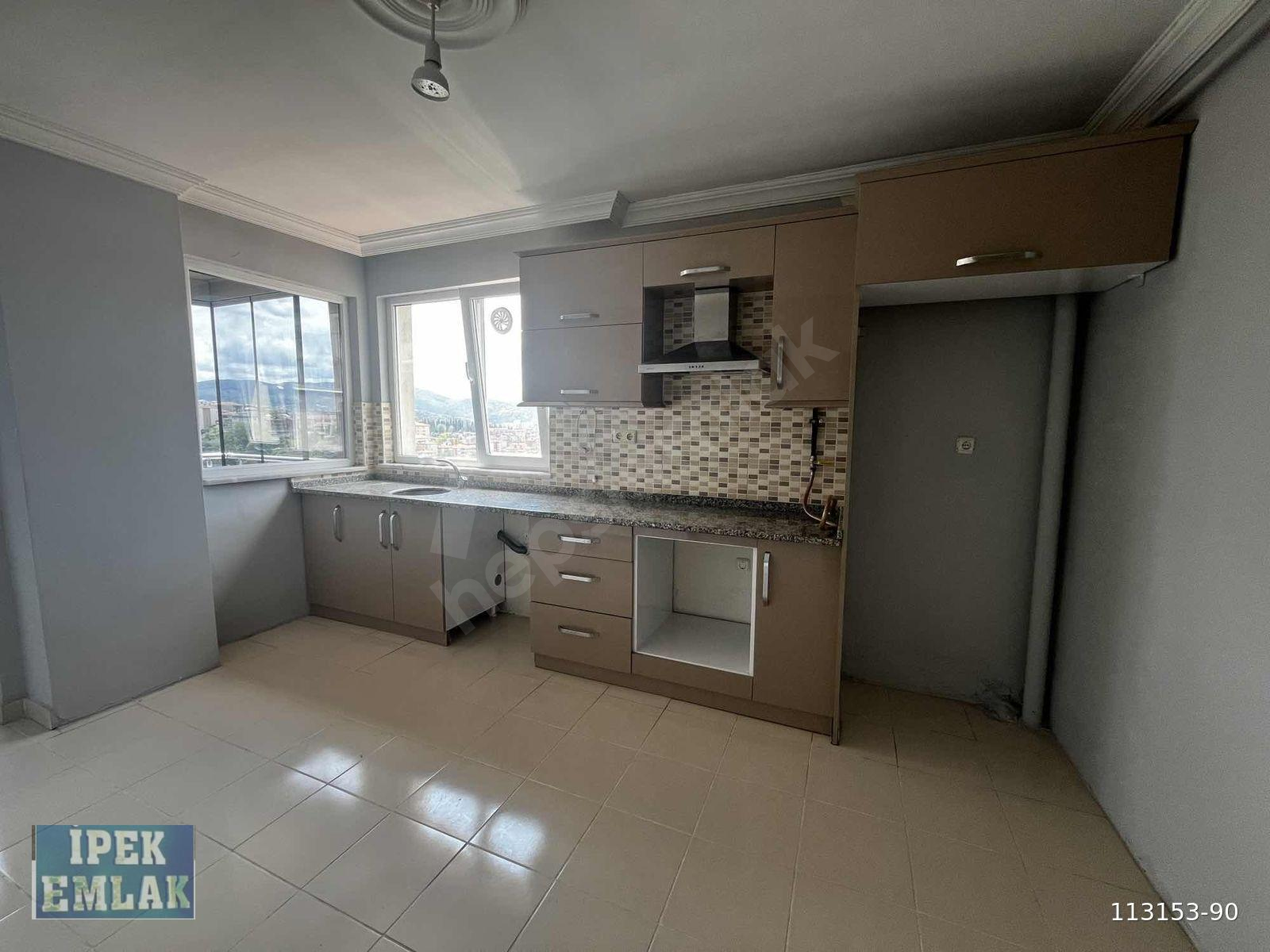 MERKEZE YÜRÜME MESAFESİNDE 3+1 EBEVEYN BANYOLU MANZARALI DAİRE