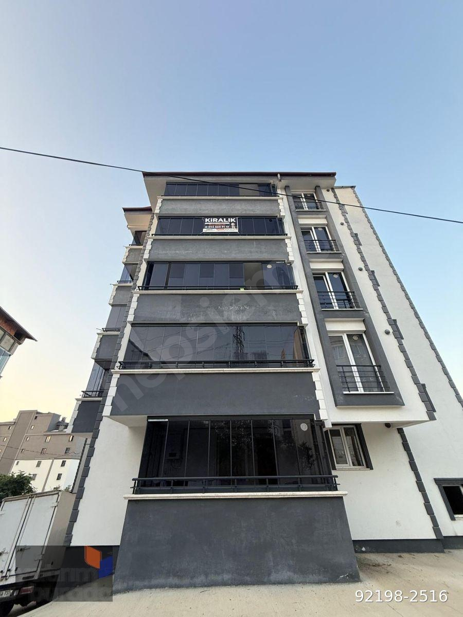 CANİK HASKÖY GENİŞ BALKONLU 3+1 ARA KAT KİRALIK DAİRE