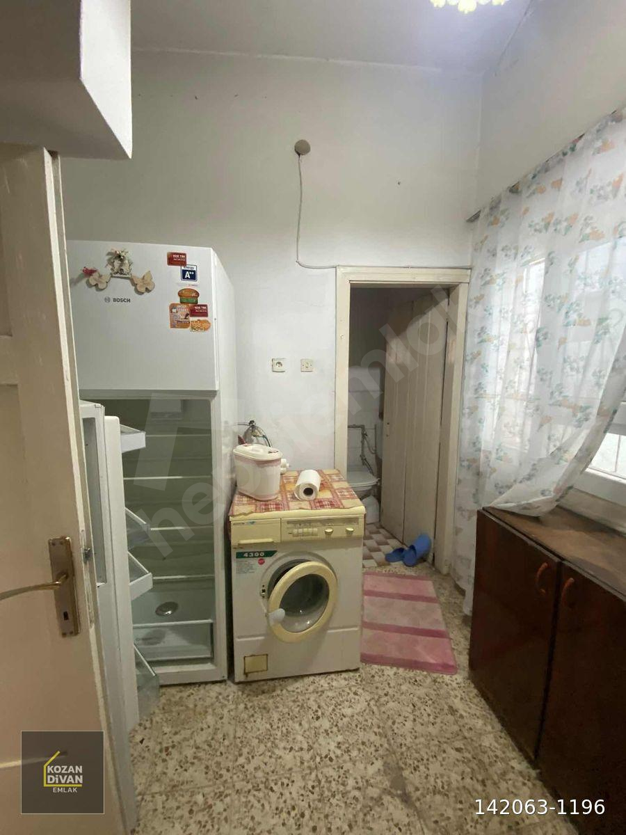 KOZAN DİVAN EMLAK'TAN MERKEDE MÜSTAKİL EŞYALI 2+1 KİRALIK