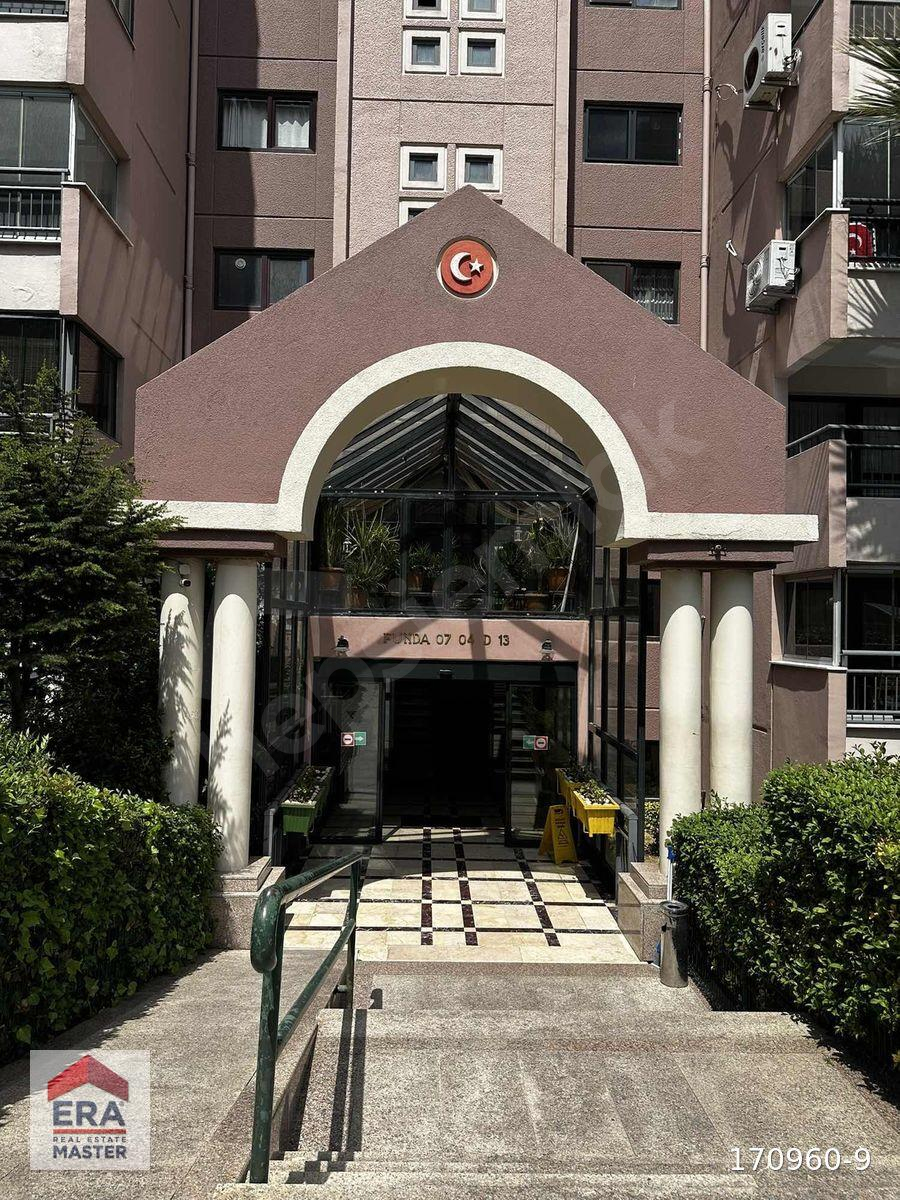 Bahçeşehir Fundalar da Muhteşem Satılık 3+1 Daire
