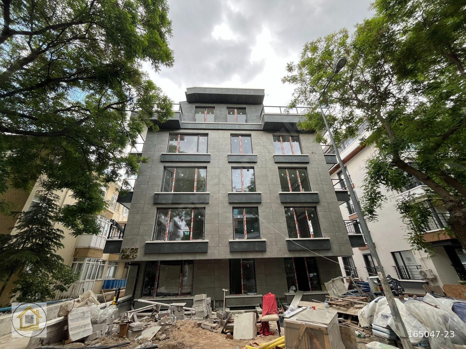 BAHÇELİEVLER 76. SOKAK'TA SATILIK 3+1 DAİRE