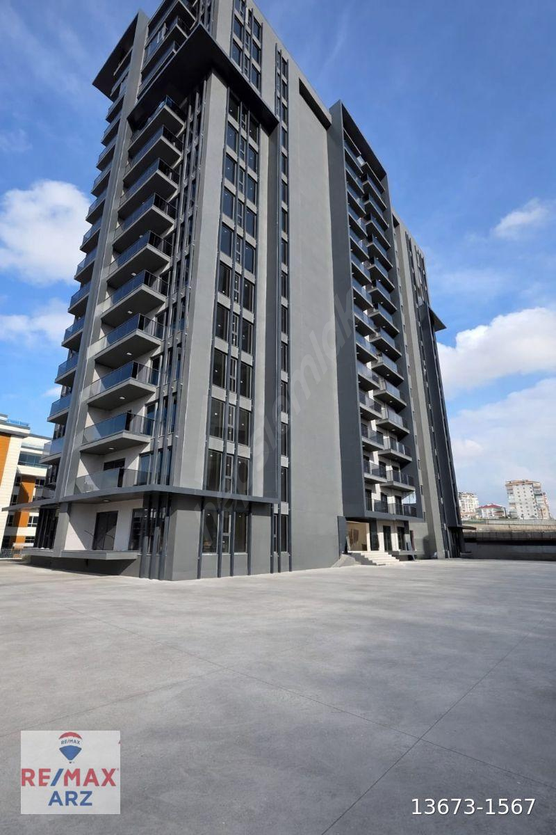 MACUNKÖY METRO YANI ELEN 145 PROJESİNDE KİRALIK BOŞ 1+1 DAİRE