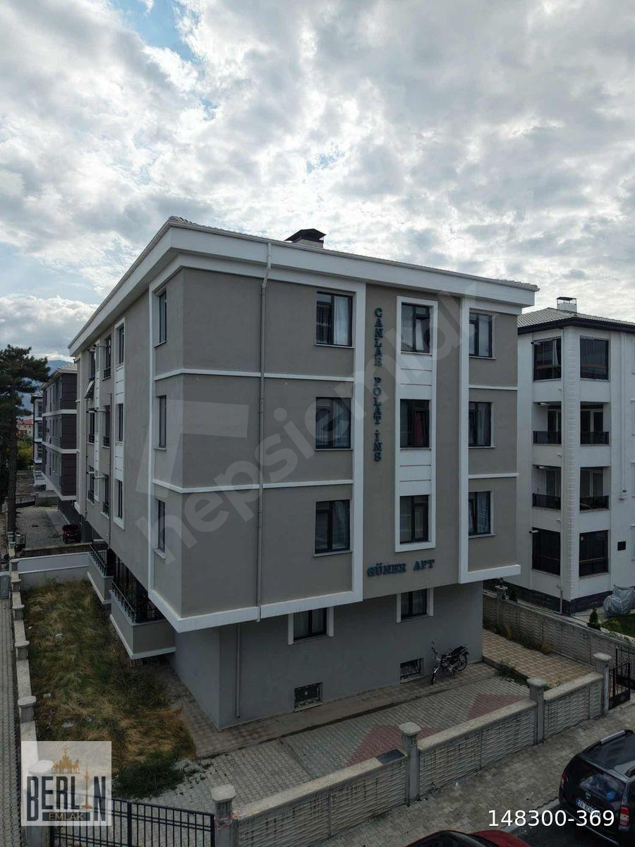 BERLİN EMLAK'TAN YENİ HASTANE YAKINI KİRALIK 2+0 DAİRE