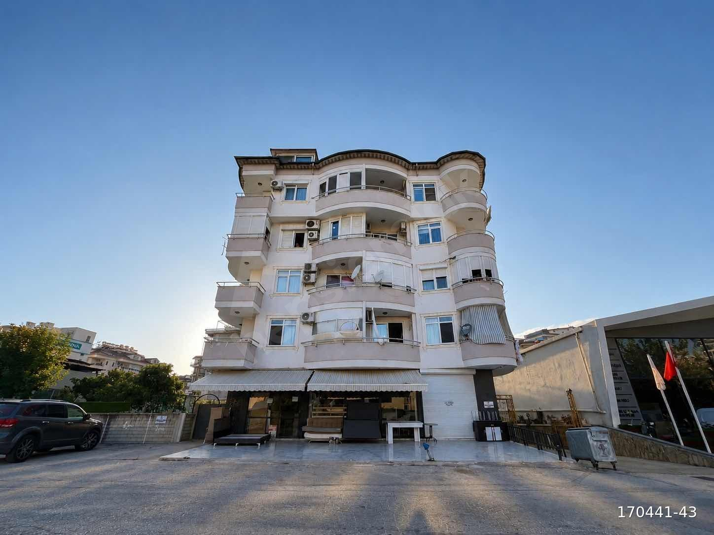 Yeni Belediye binası yanı Merkezi Konum 7+1 Geniş Ferah Dairemiz