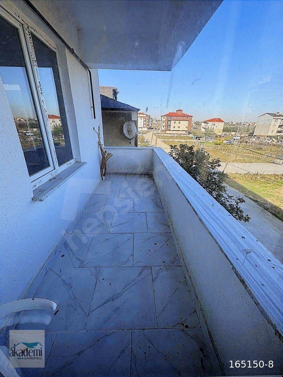 Kapaklı yunus emre mahallesinde Arakat sıfır 2+1