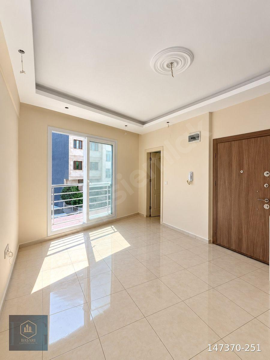 MEYDAN MAHALLESİNDE ÜNİVERSİTEYE YÜRÜME MESAFE KİRALIK 1+1 DAİRE
