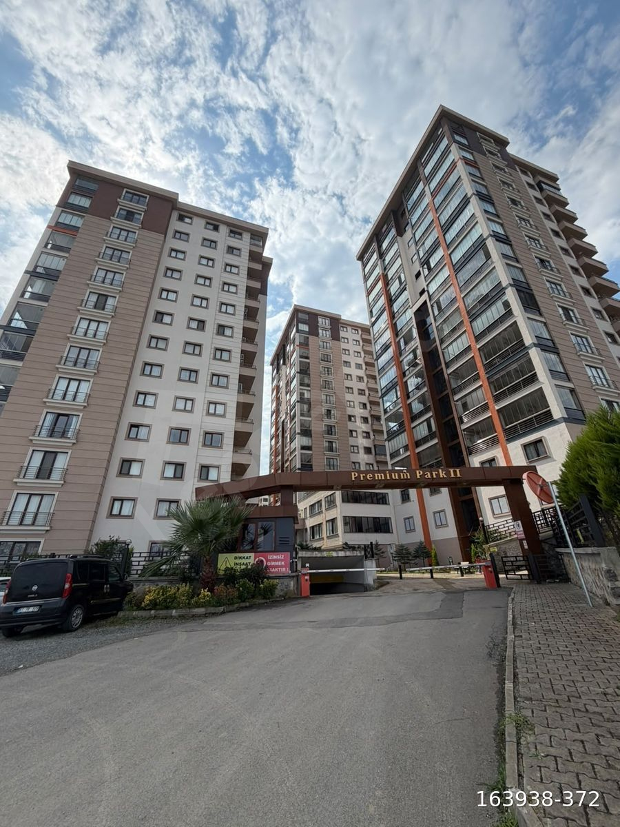 YALINCAK PREMINUM PARK 2 DE SATILIK 3+1 MANZARALI DAİRE