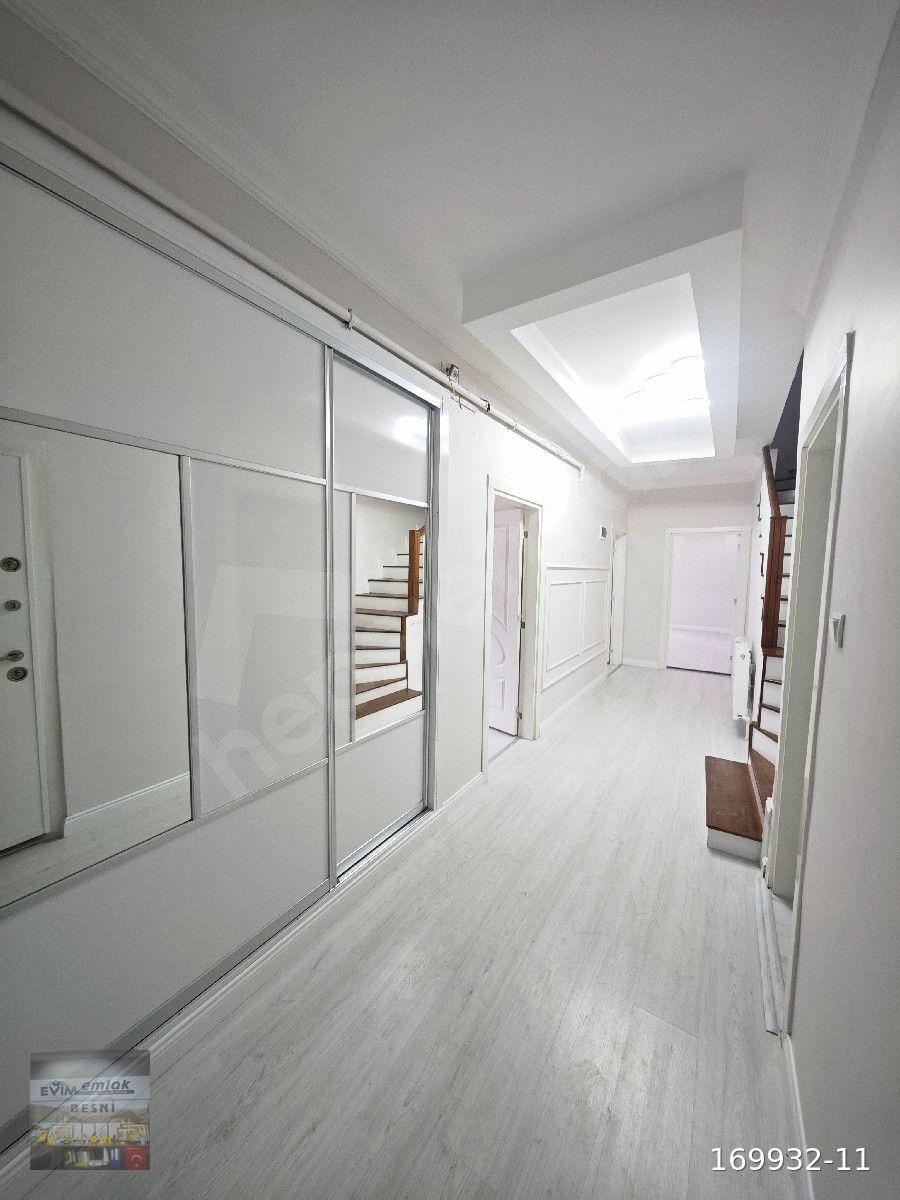 EVİM EMLAK`TAN MERKEZİ KONUMDA SATILIK DUBLEKS DAİRE 🏘️