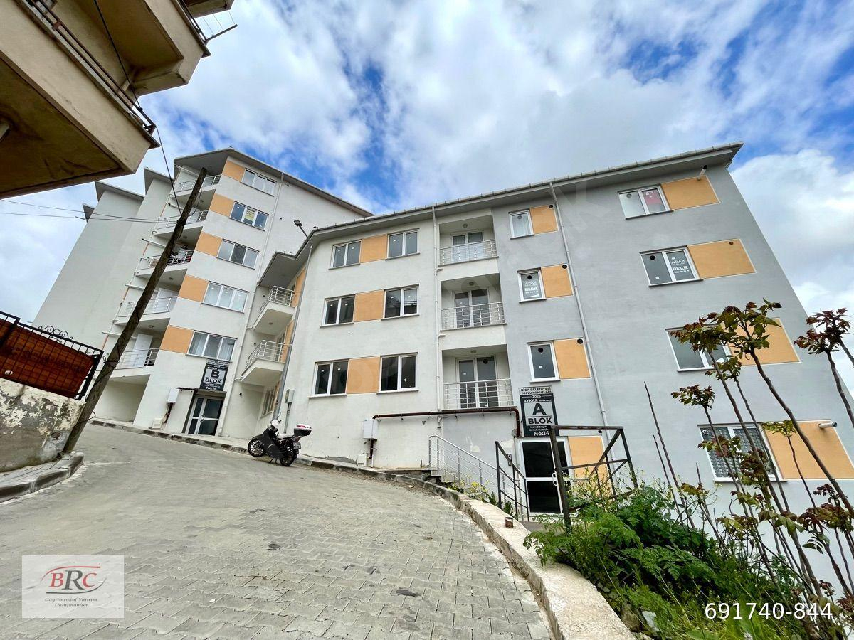 Çanakkale Biga Çarşı İçi Hükümet Konağı Mevkinde Kiralık 2+1 Daire