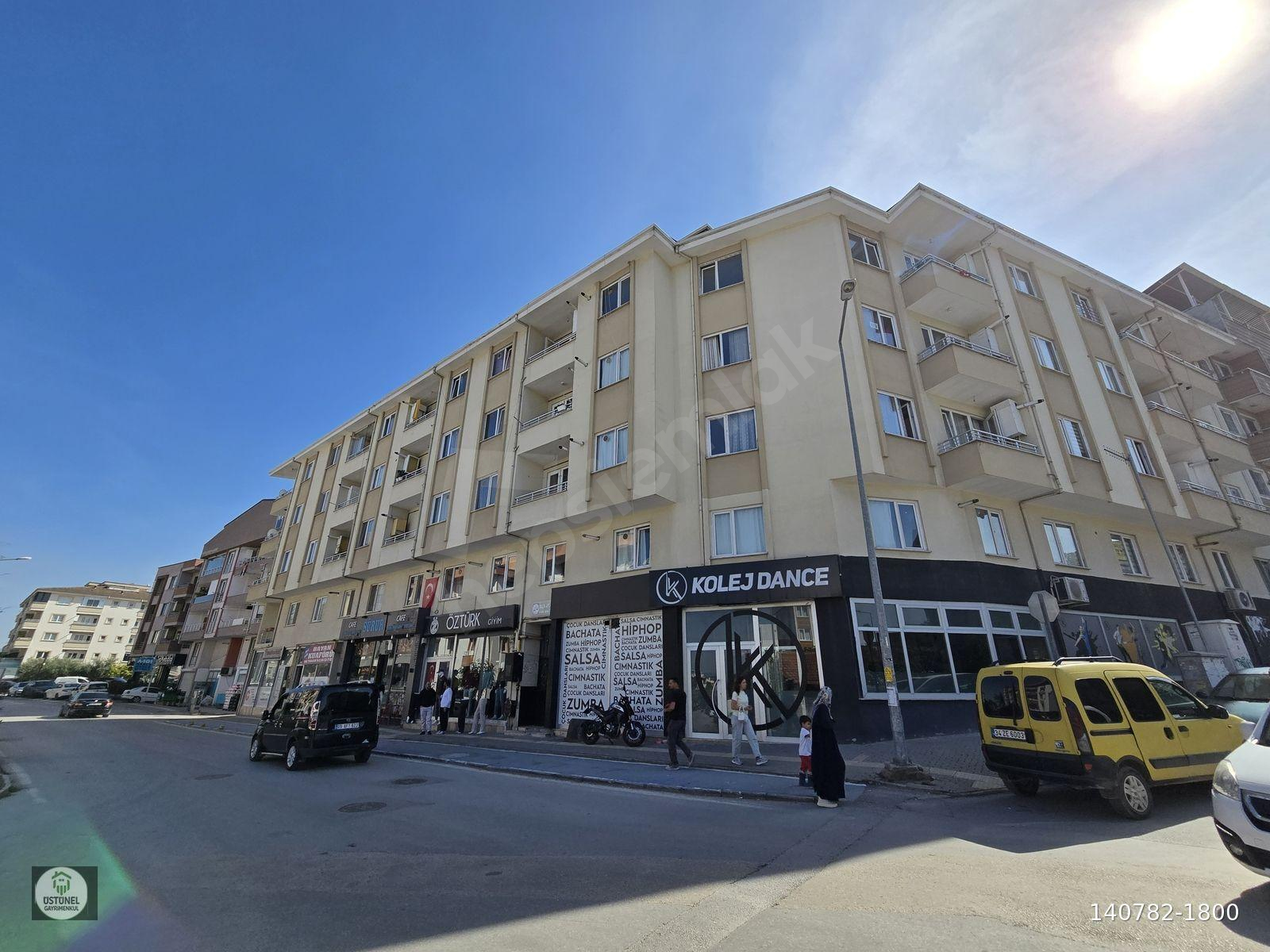ÜSTÜNEL'DEN MERKEZİ KONUMDA 3+1 KAT MÜLKİYETLİ DAİRE