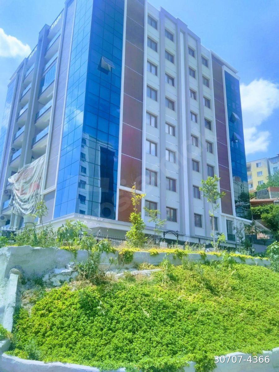 KAHANDAN KARŞIYAKA ANADOLU CADDESİNDE LÜKS SATILIK 3+1 DAİRE