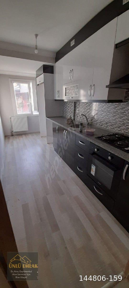 ÜNLÜ EMLAK 'TAN SATILIK 2+1 2.KATASANSÖRLÜ