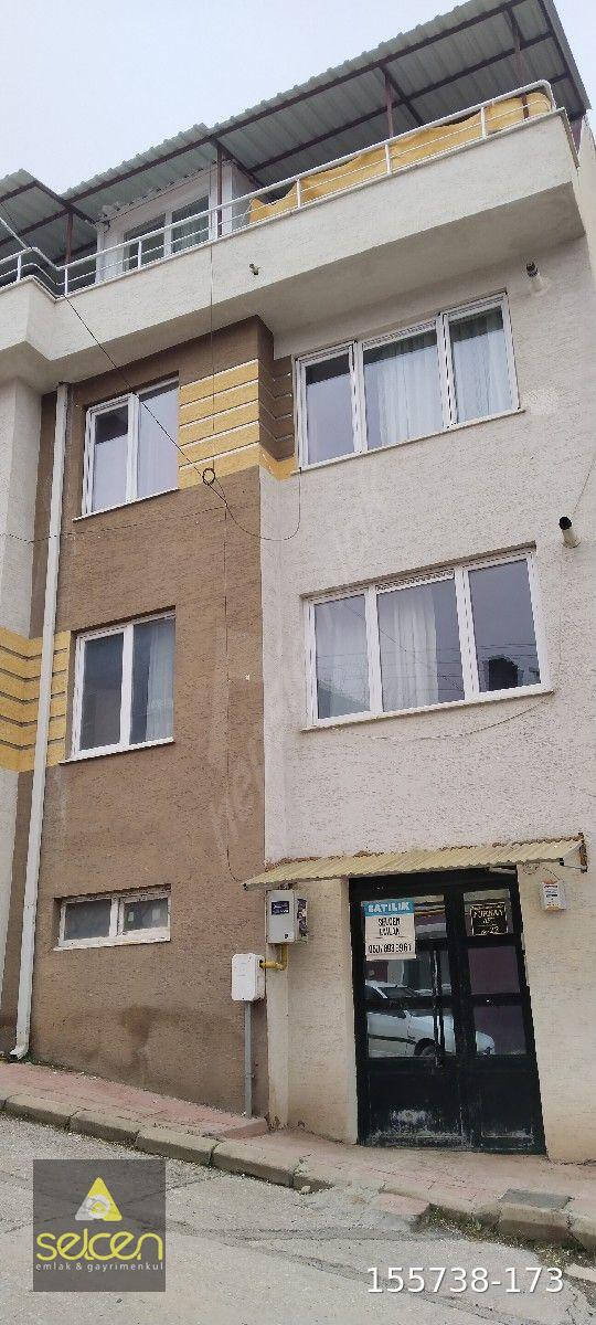 BÜYÜKDERE MAHALLESİNDE , SATILIK GENİŞ 1+1 DAİRE