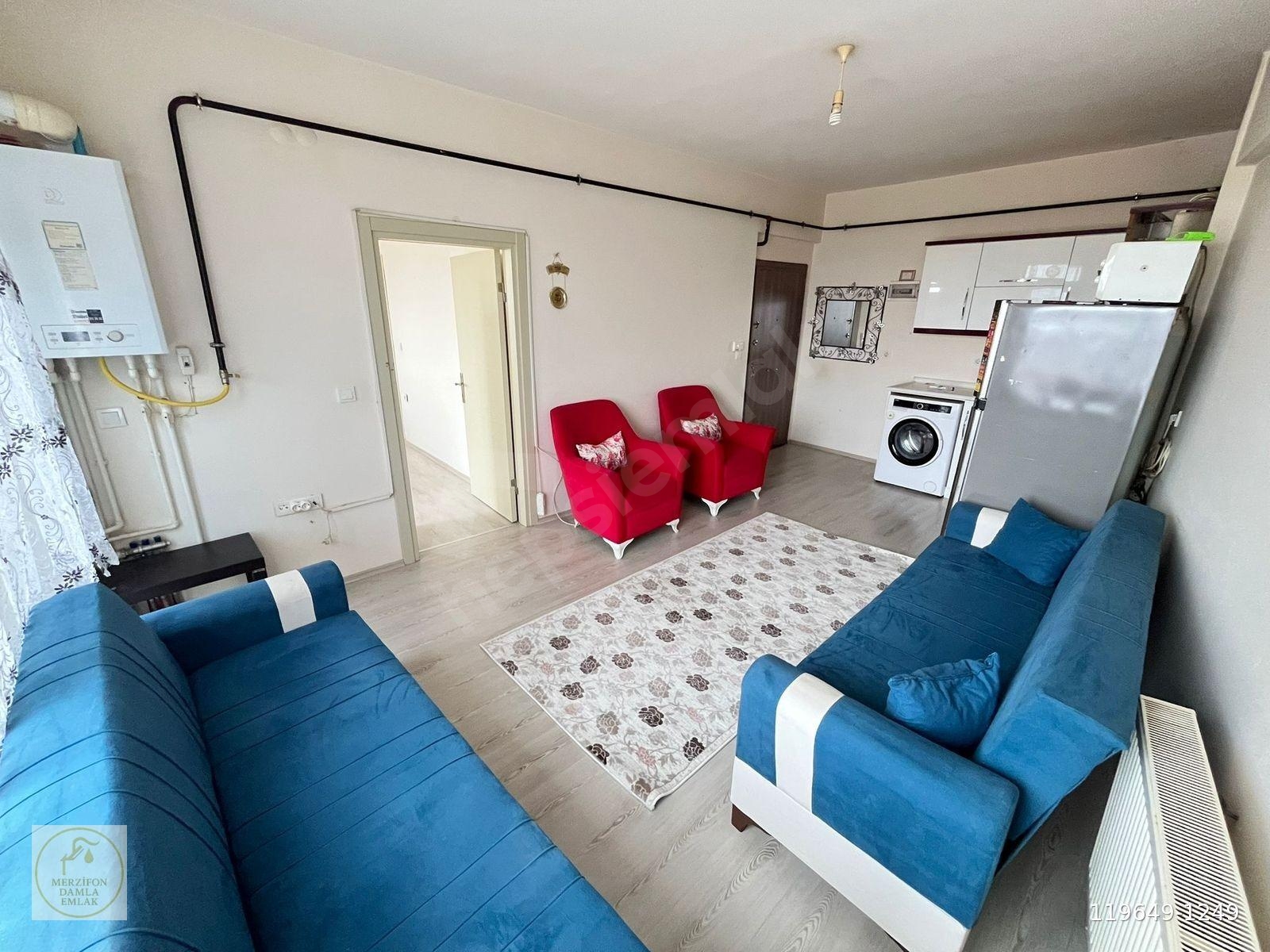 DAMLA EMLAK' ULUS CAD. AKKAŞ CAMİ YANI 1+1 EŞYALI SATILIK DAİRE