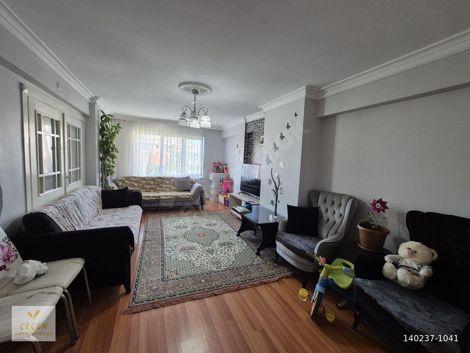 ÇEÇENDEN SATILIK ATATÜRK BULVARINDA 2+1 DAİRE FIRSATI