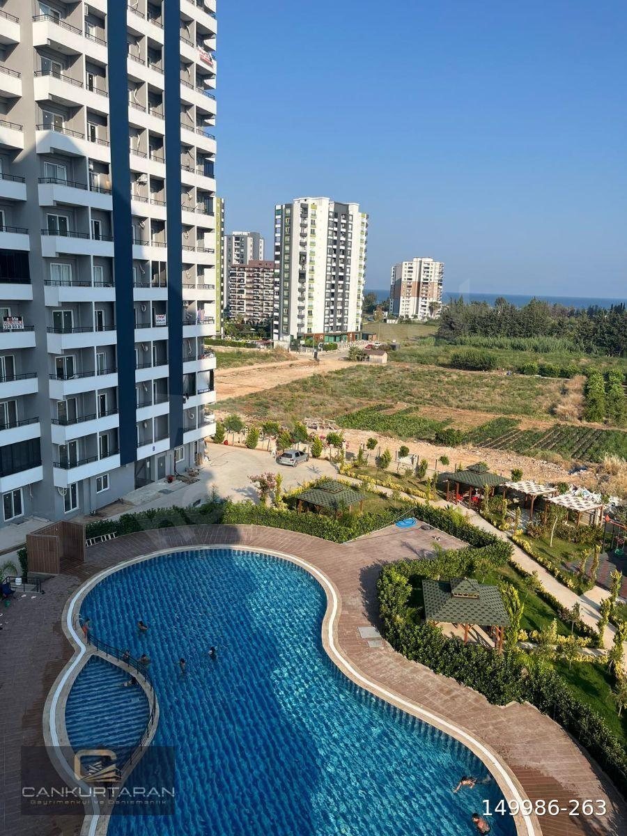 MERSİN TECE DENİZ MAHALLESİ EŞYALI KİRALİK İKİ BALKONLU 1+1DAİRE