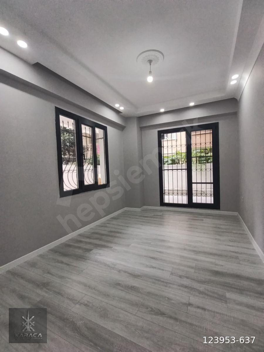 MERKEZ DE 2+1 KAPALI MUTFAKLI YERDEN ISITMALI SIFIR BAHÇE KATI FIRSAT DAİRE