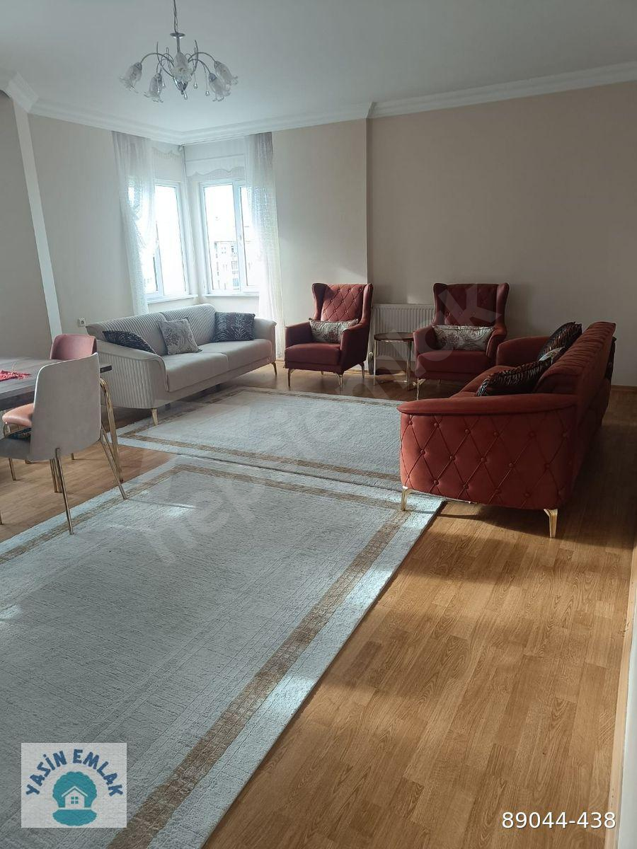 HACI MUSTAFA' DA CADDE ÜZERİ SATILIK DAİRE