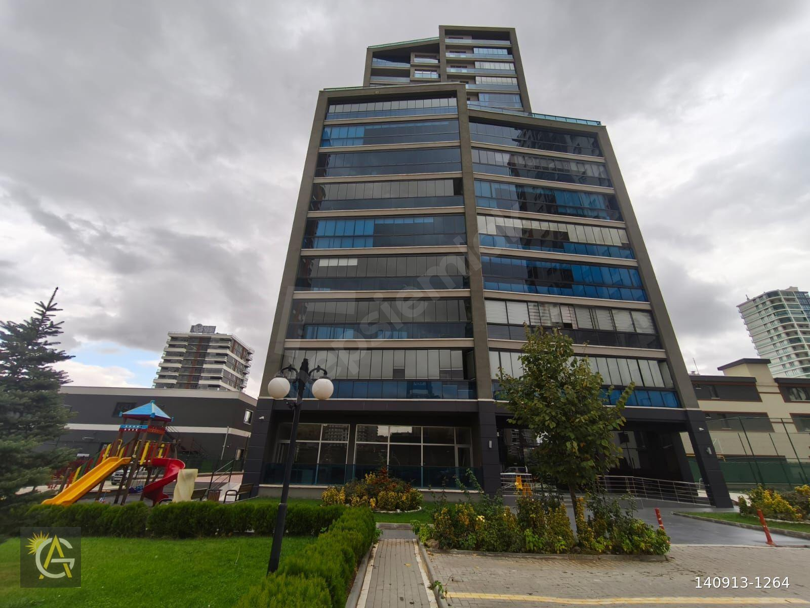 GÜNEŞ EMLAKTAN OVACIK'IN MERKEZİNDE KİRALIK 4+1 LÜKS DAİRESİ