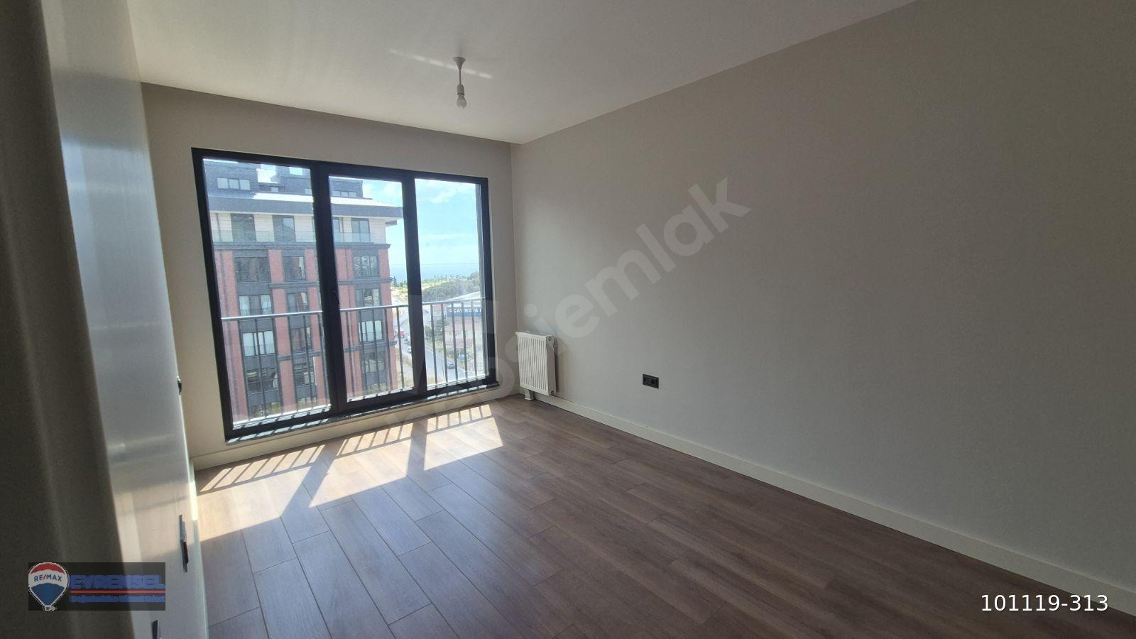 RAMS DENİZ KENT SİTESİNDE DENİZ MANZARALI 2+1 105 M2 KİRALIK