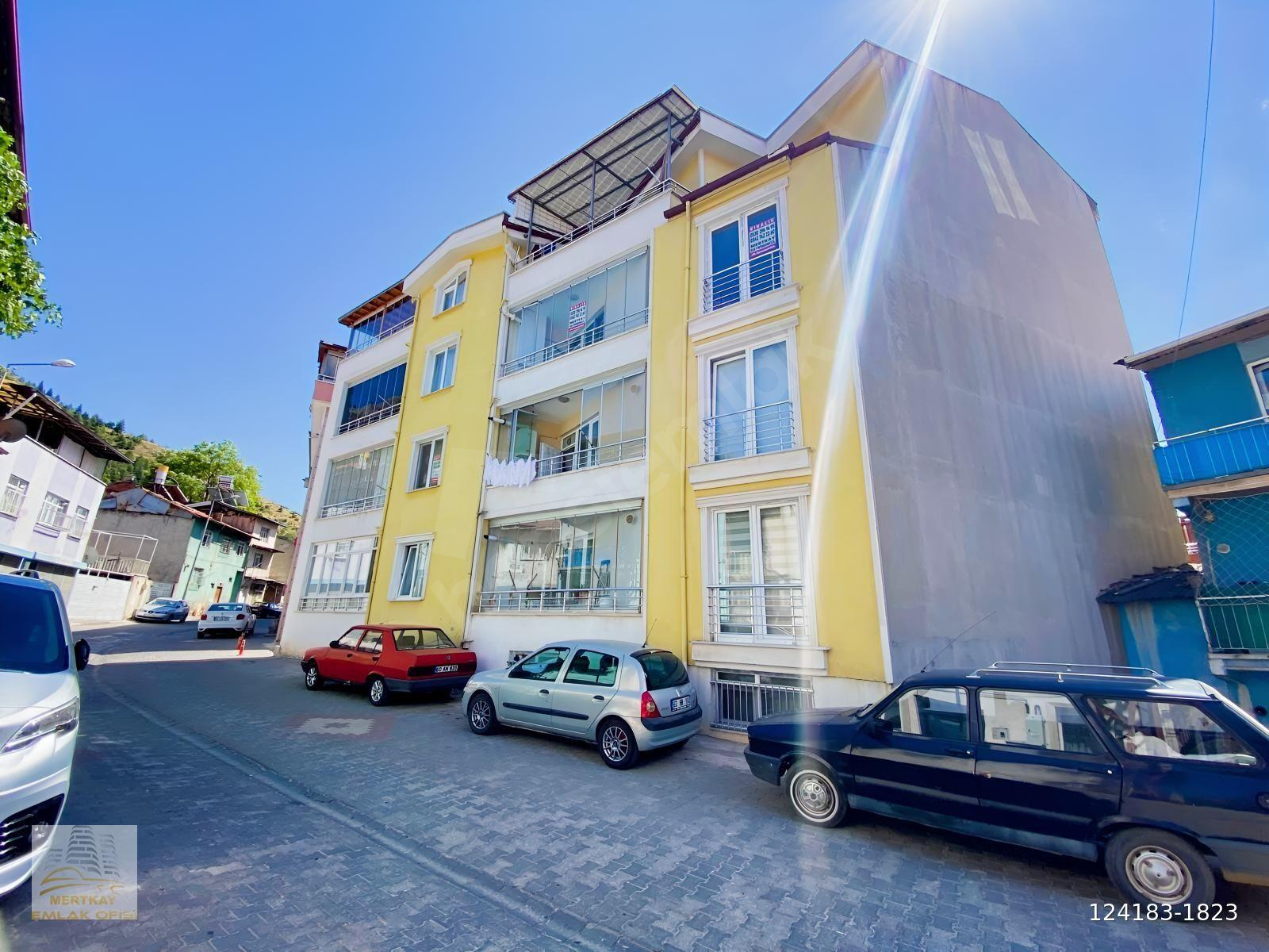 MERTKAY EMLAKTAN GÜLBAHARHATUN DA 2+1 SATLIK DAİRE