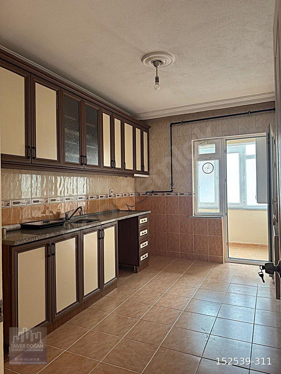ÇORLU ŞEYHSİNAN MAHALLESİ 3+1 ARAKAT KİRALIK TEMİZ DAİRE
