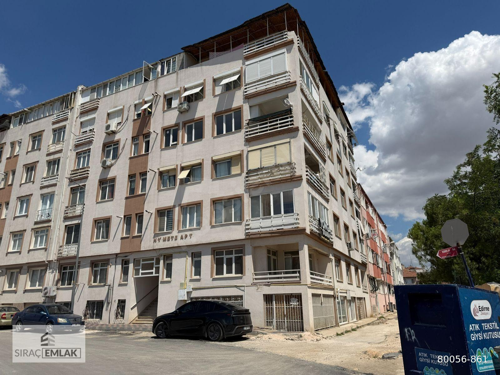 ÇARŞI MERKEZ' E YAKIN ASKERİ LOJMANLAR KARŞISI ASANSÖRLU 3+1
