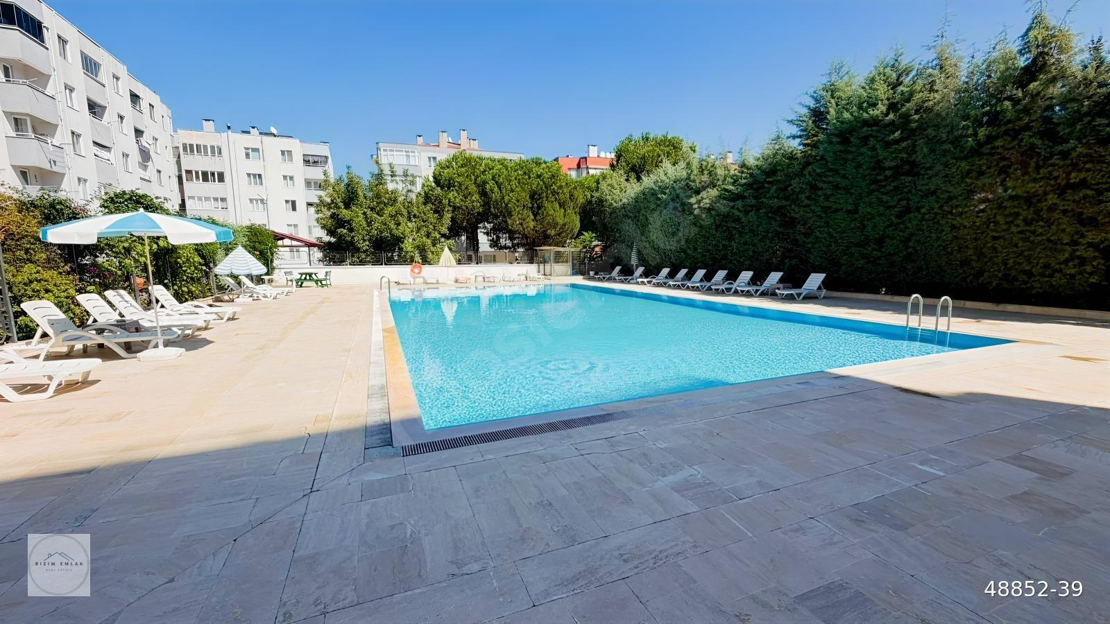 MUDANYA İSKELEDE MONTANIA OTEL KARŞISI SATILIK 3+1 HAVUZLU DAİRE