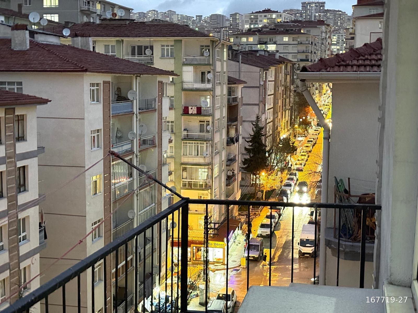 DEMETGÜL MAH.MERKEZİ KONUMDA SATILIK 3+1 DAİRE