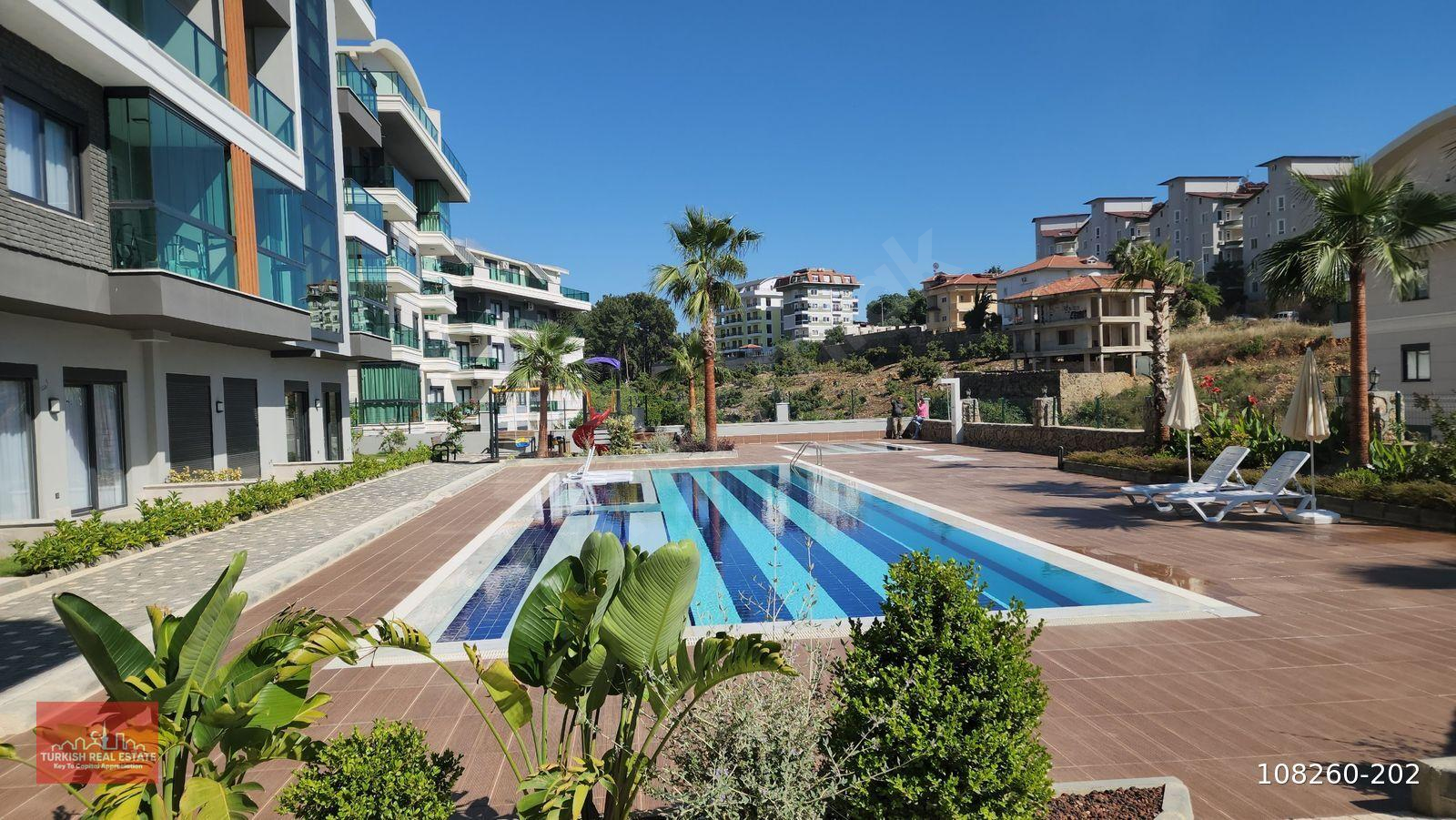 ALANYA'DA ŞIK SİTE İÇİNDE ŞIK DUPLEKS