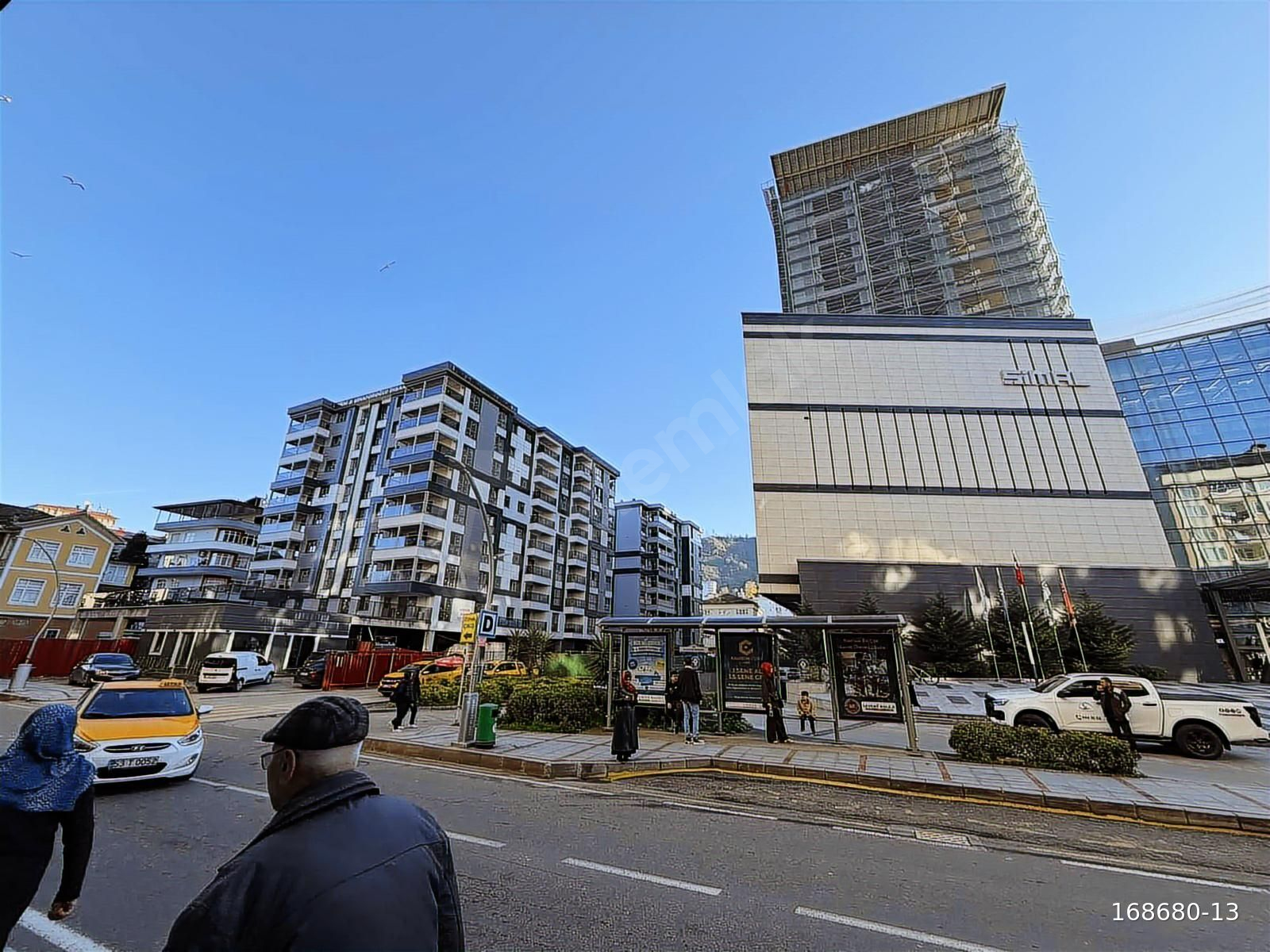MODA EMLAKTAN-MÜFTÜ MAH. AVM YANI LÜX BİNADA (4+1) SATILIK DAİRE