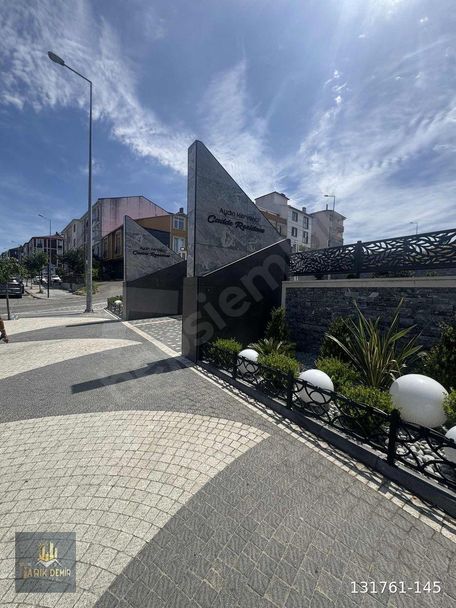 KERVANCI CADDEDE de ŞEHRİN KALBİNDE KİRALIK DAİRE