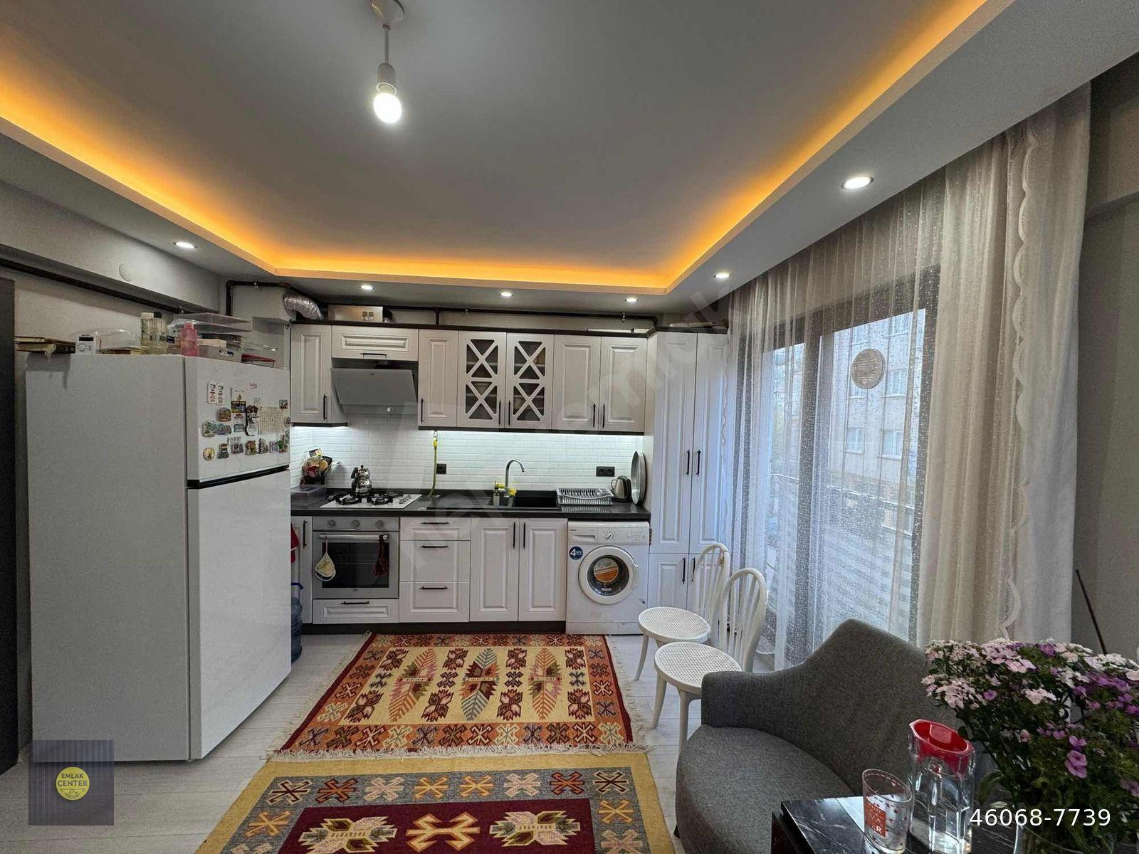 EGE MAH.CADDE ÜSTÜNDE SATILIK 1+1 ARA KAT DAİRE