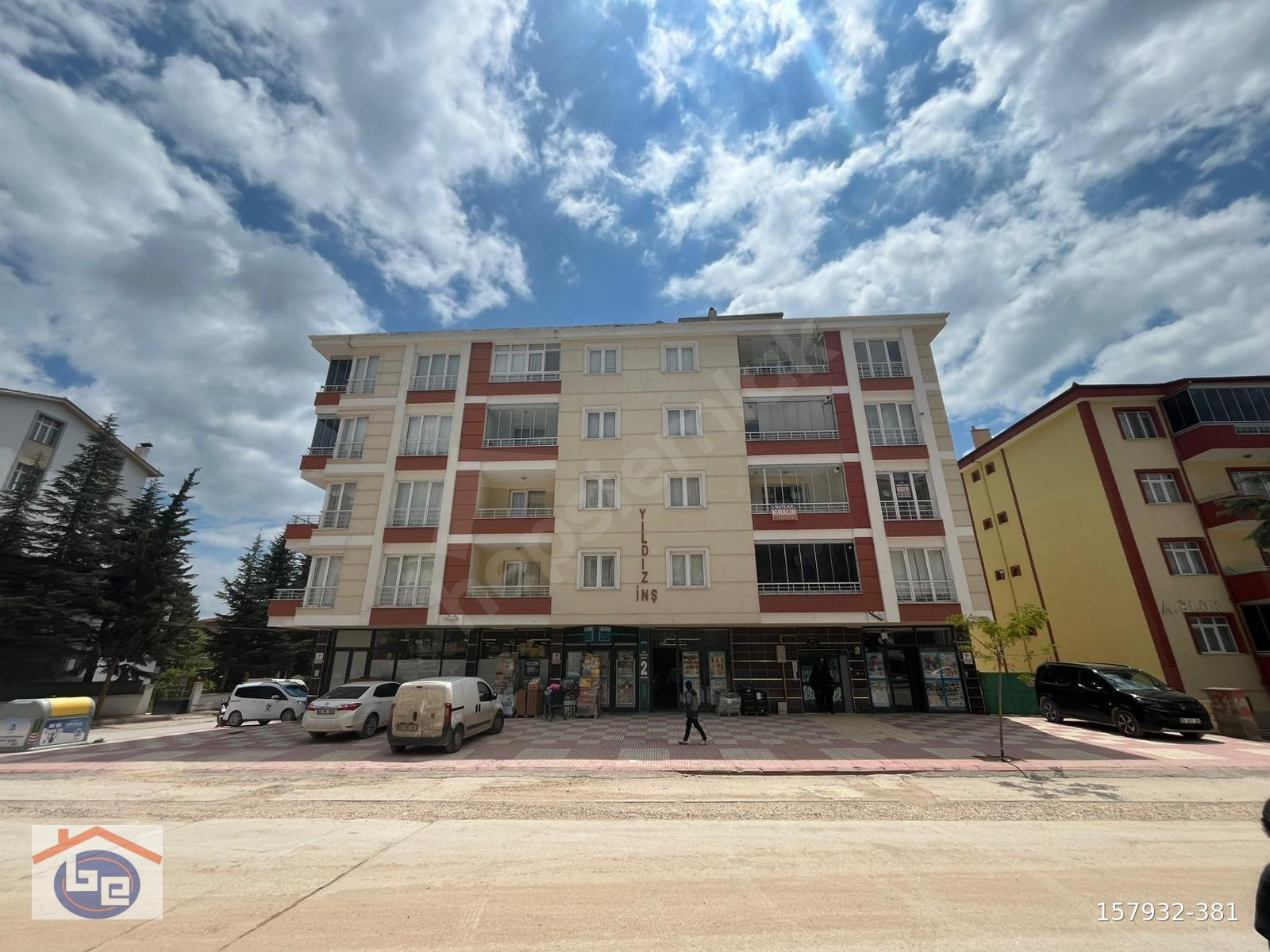 BAYLAN EMLAK'TAN MAHSEN MAH.MAHMUT SÜRMELİ CAD. 2. KAT 3+1 KİRAL