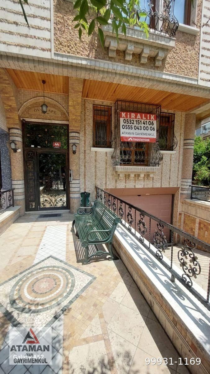 ATAMAN'DAN TANER SK. AİLE APARTMANINDA 3+1 BOYALI BAKIMLI KİRALIK DAİRE
