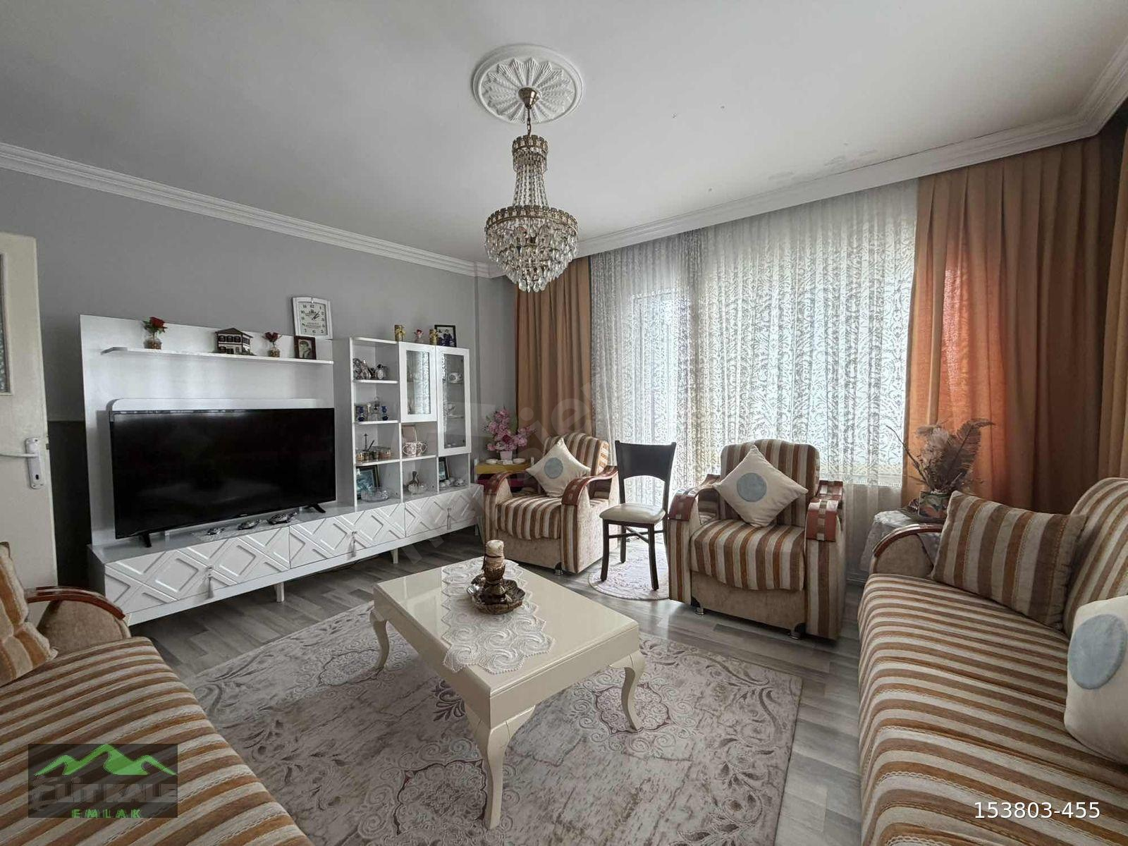 ÇANAKKALE/MERKEZ - ÇARŞI'DA - 2+1 - KAPALI MUTFAK SATILIK DAİRE